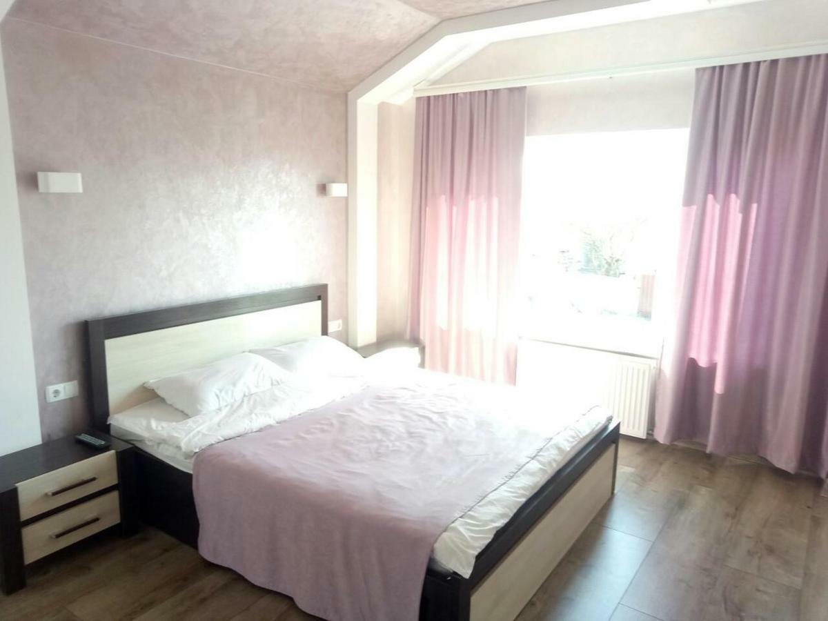 Royal House Βίλα Kamianets-Podilskyi Εξωτερικό φωτογραφία